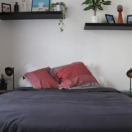 Superb Apartment With Balcony & Eiffel Tower View * Paříž